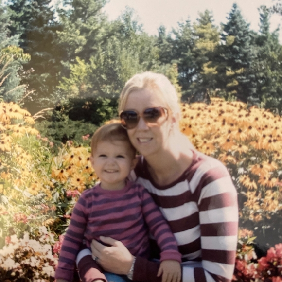 Meet your Posher, Sara - Picture 8 of 15